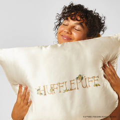 Kitsch x Harry Potter Satin Pillowcase in Hufflepuff 4 Pack